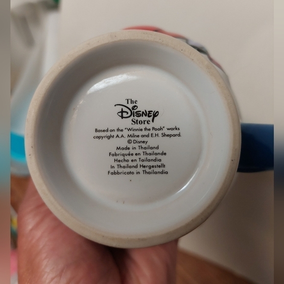Vintage 2001 Disney Embossed Eeyore Mug - Picture 6 of 9
